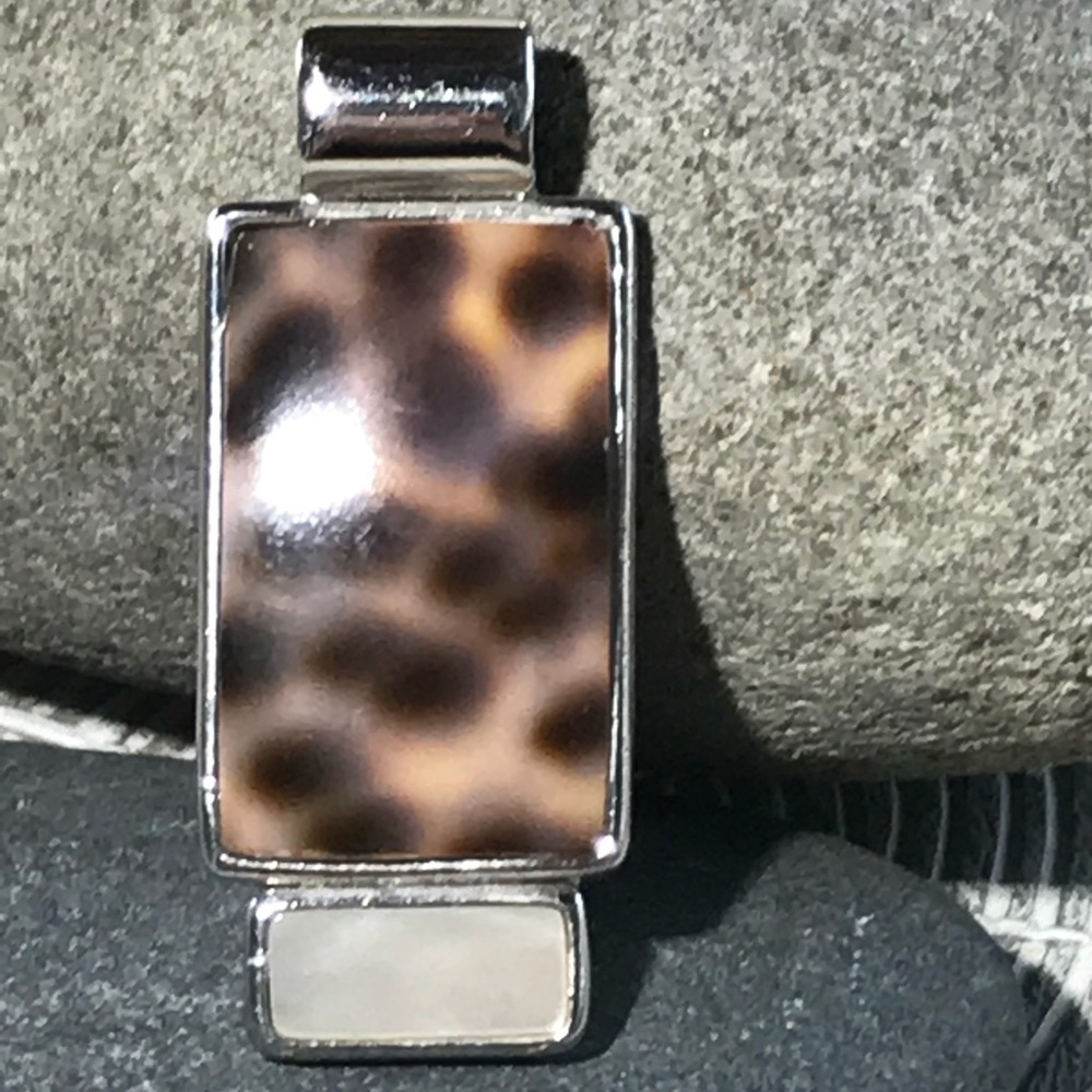 Lia Sophia tortoise shell slide